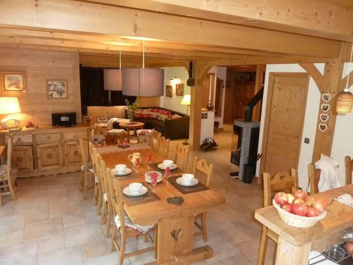 Chalet Le Solaret メジェーヴ エクステリア 写真